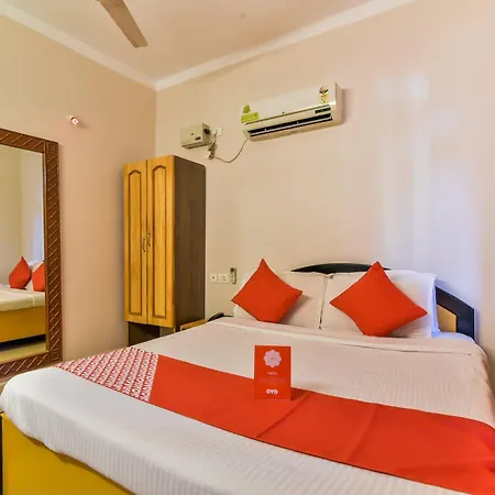 OYO Flagship 2863 Hotel 4 Pillar's